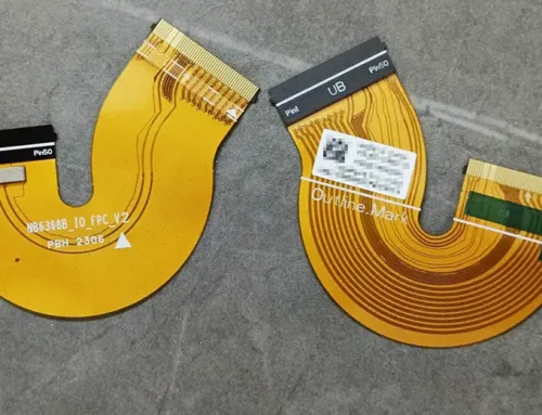 What is the relationship between PCB trace width and current?